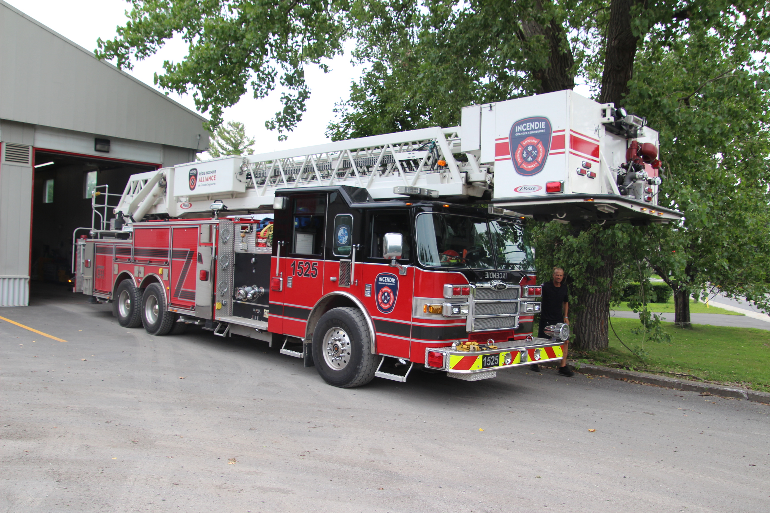 Ladder 1525